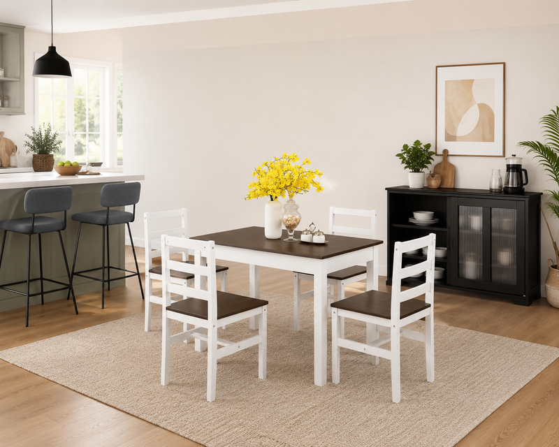 Kitchen & Dining
