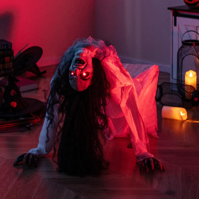 DREAMADE Animated Crawling Ghost Halloween Creepy Crawling Woman Prop