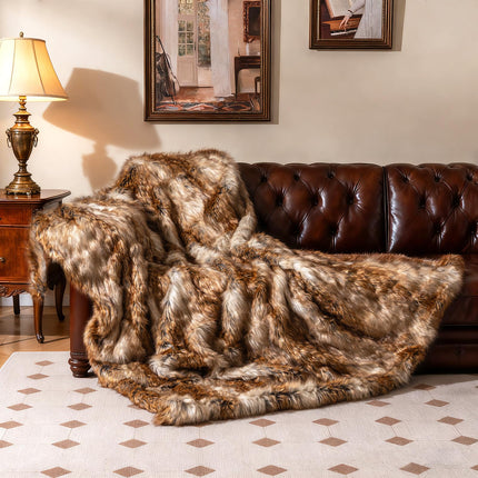 Dreamade 540GSM Soft Plush Fuzzy Luxury Faux Raccoon Fur Blanket for Bed