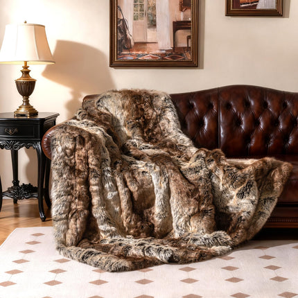 Dreamade 760GSM Soft Plush Fuzzy Luxury Faux Raccoon Fur Blanket for Sofa