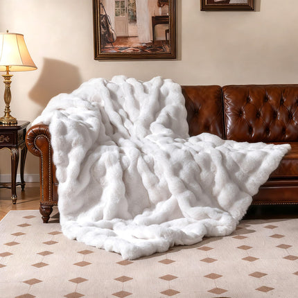 Dreamade Luxury Fuzzy Plush Rabbit Fur Bubble Blanket for Armchair