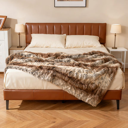 Dreamade 760GSM Soft Plush Fuzzy Luxury Faux Raccoon Fur Blanket for Sofa