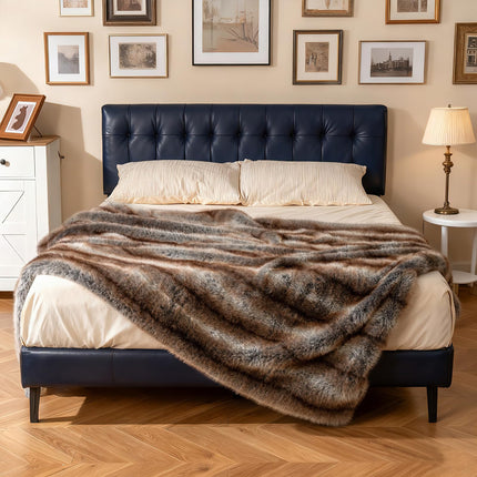 Dreamade 780GSM Soft Plush Fuzzy Luxury Faux Fox Fur Blanket for Sofa