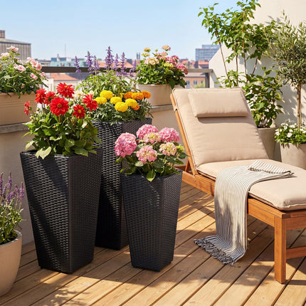 Dreamade 3-Piece Wicker Planters Tapered PP Rattan Plant Boxes with Plastic Flower Pots